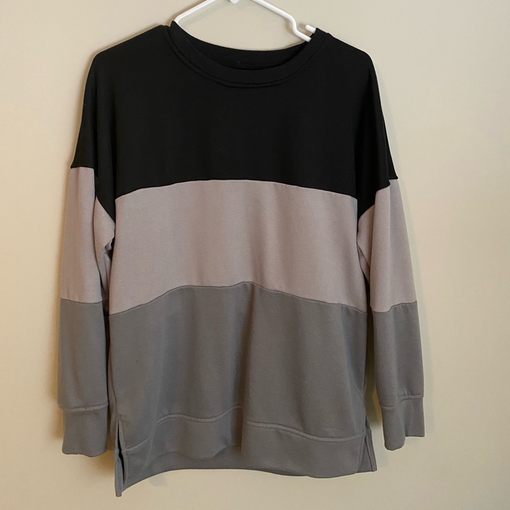 Striped sweatshirt